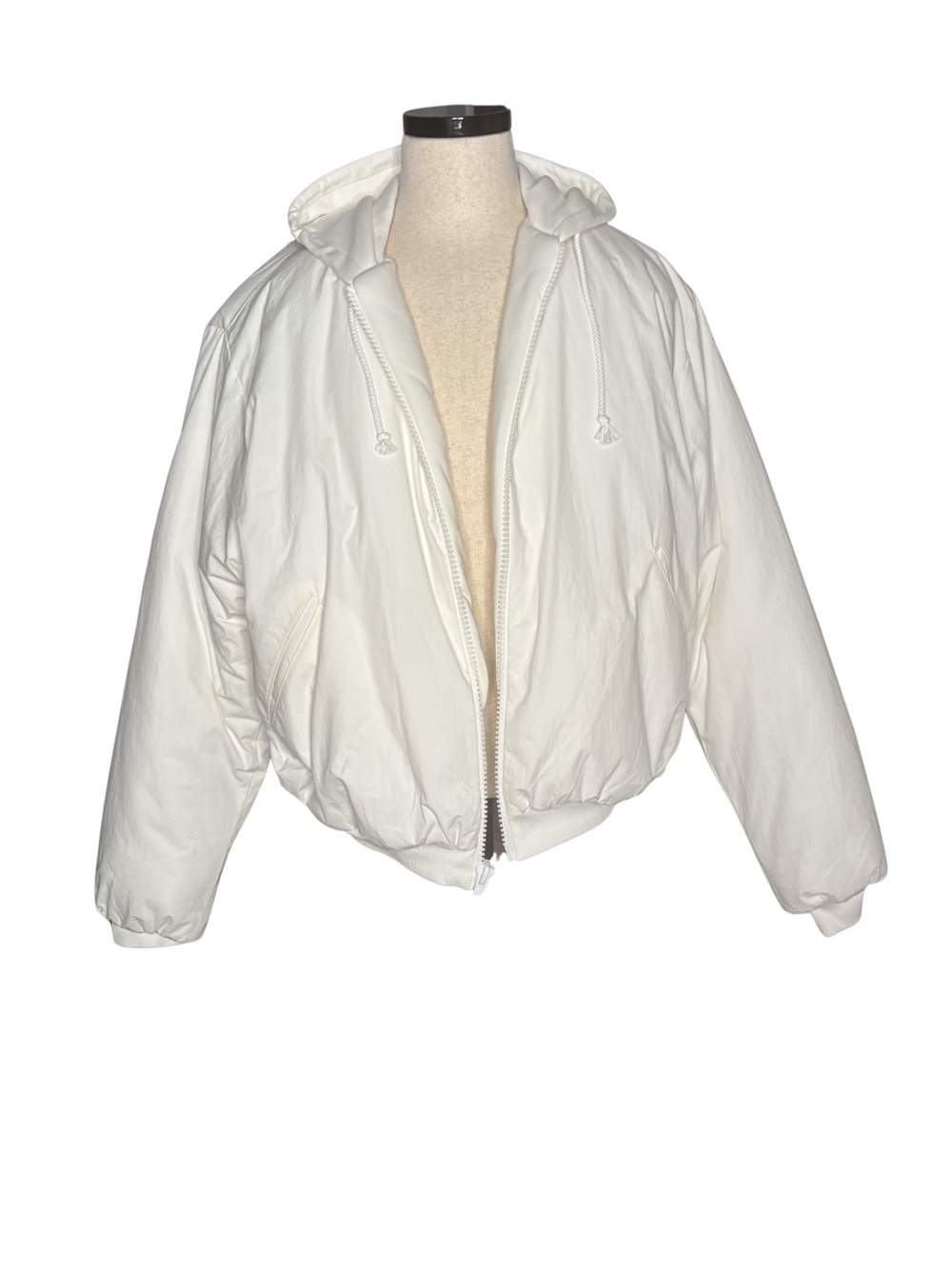 Yeezy Season X Hooded Bomber (JC-08) - Picture 2 of 4